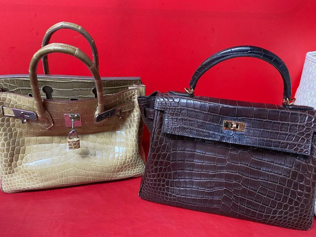 bag repair in Agura Hills